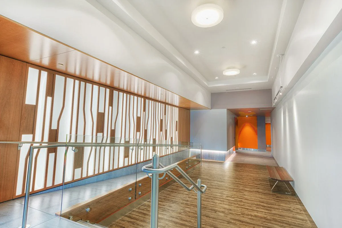 Riverview Tower - Image 1